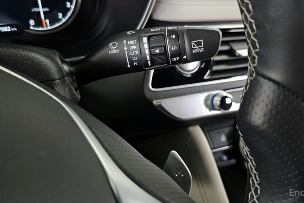 2022 Genesis G70 с пробегом 17 582 км