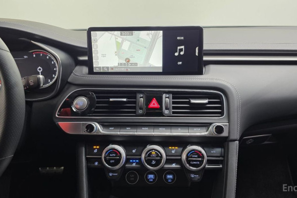 2022 Genesis G70 с пробегом 51 603 км