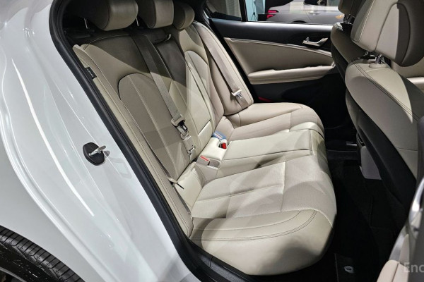 2022 Genesis G70 с пробегом 53 995 км