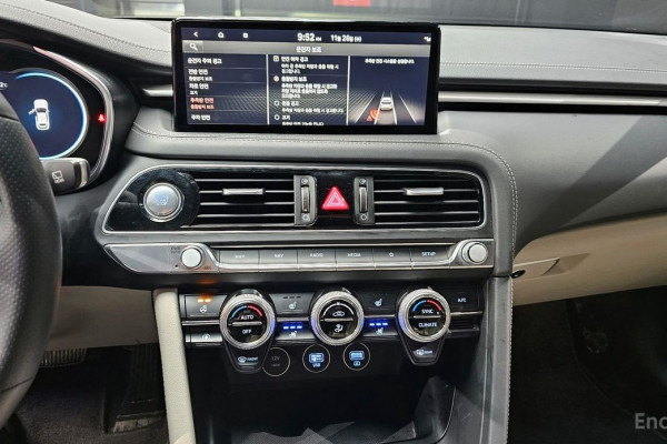 2022 Genesis G70 с пробегом 53 995 км