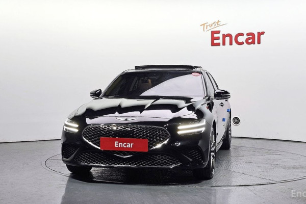 2022 Genesis G70 с пробегом 17 048 км