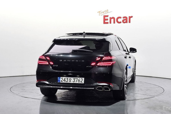 2022 Genesis G70 с пробегом 17 048 км