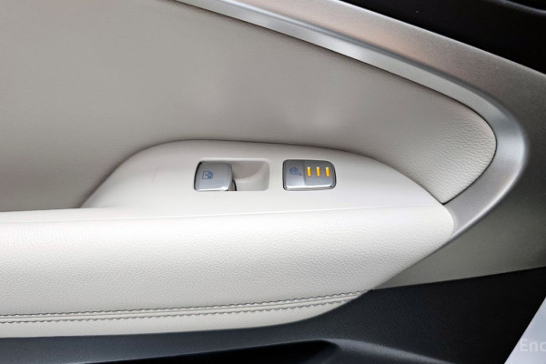 2022 Genesis G70 с пробегом 53 995 км