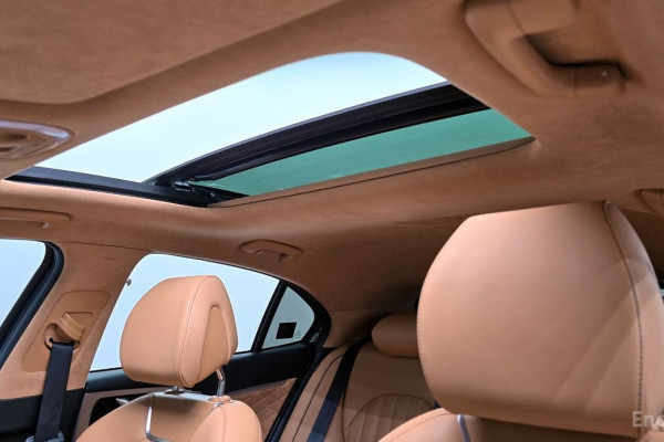 2022 Genesis G70 с пробегом 25 299 км