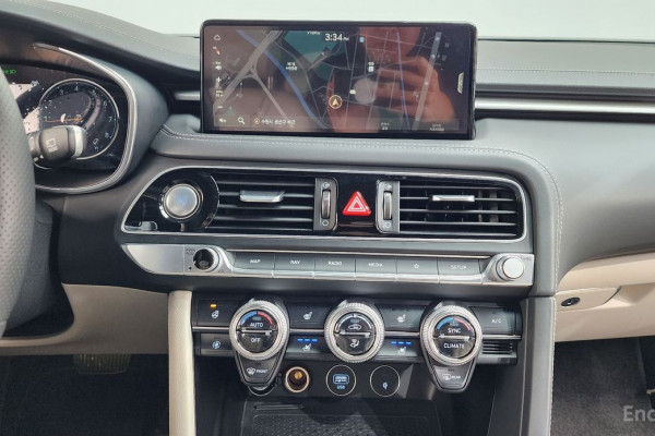 2022 Genesis G70 с пробегом 11 698 км