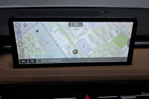 2023 Genesis G70 с пробегом 49 296 км