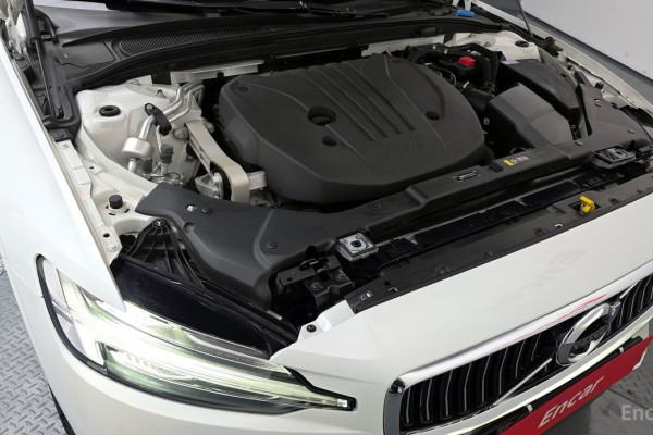 2021 Volvo S60 с пробегом 41 933 км