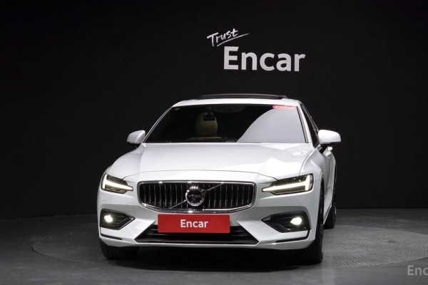 2021 Volvo S60 с пробегом 78 842 км