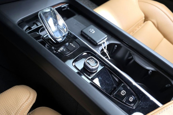 2021 Volvo S60 с пробегом 41 933 км