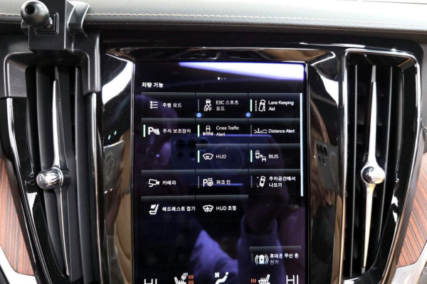 2021 Volvo S60 с пробегом 41 933 км