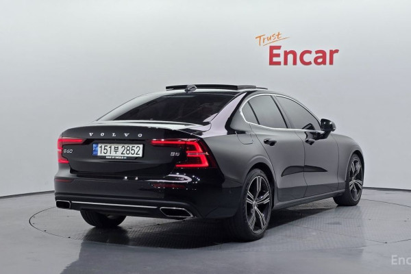 2021 Volvo S60 с пробегом 100 179 км