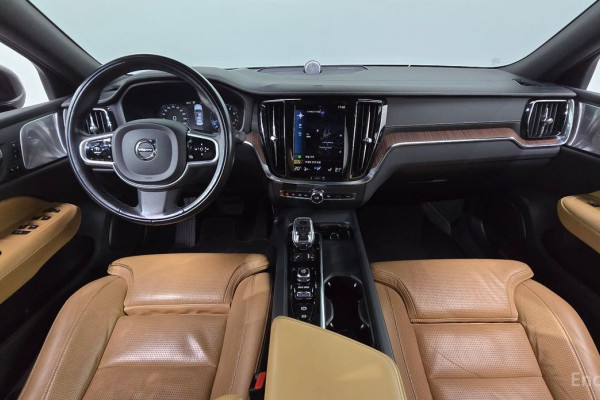 2021 Volvo S60 с пробегом 100 179 км