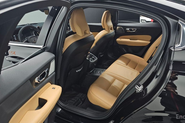 2021 Volvo S60 с пробегом 51 202 км