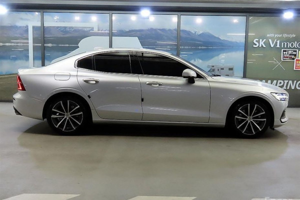 2021 Volvo S60 с пробегом 53 799 км