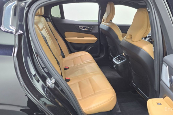 2021 Volvo S60 с пробегом 100 179 км