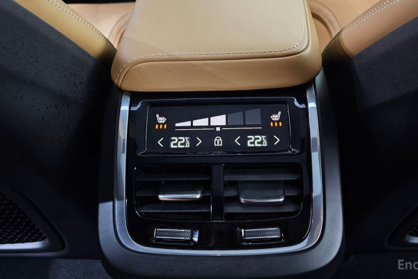 2022 Volvo S60 с пробегом 59 976 км