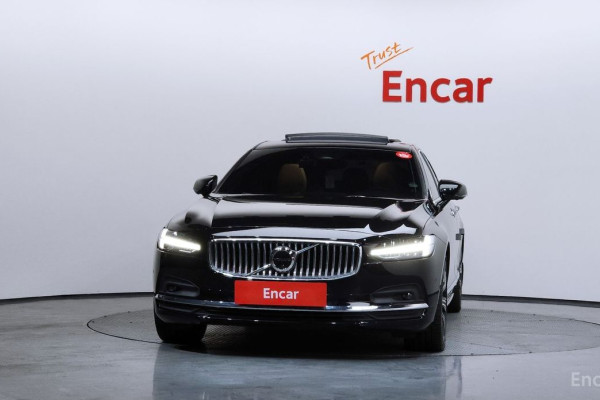2022 Volvo S90 с пробегом 62 908 км