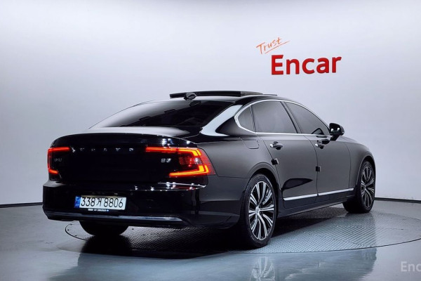 2021 Volvo S90 с пробегом 67 965 км