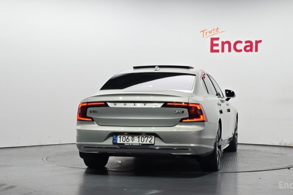 2021 Volvo S90 с пробегом 61 972 км