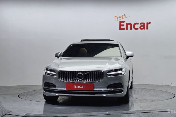 2022 Volvo S90 с пробегом 51 625 км