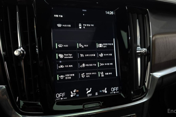 2021 Volvo S90 с пробегом 61 972 км