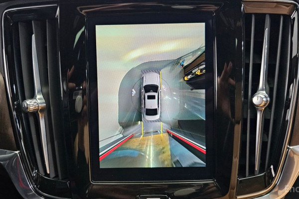 2022 Volvo S90 с пробегом 51 625 км