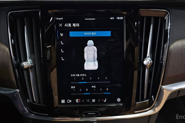 2022 Volvo S90 с пробегом 51 625 км