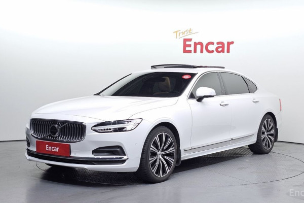 2023 Volvo S90 с пробегом 48 607 км