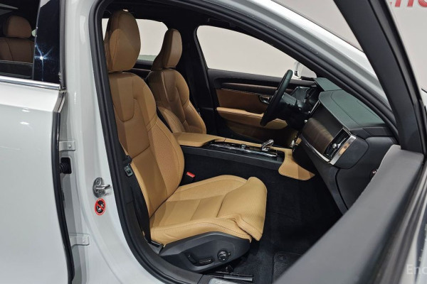 2022 Volvo S90 с пробегом 52 283 км