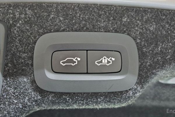 2022 Volvo S90 с пробегом 51 625 км