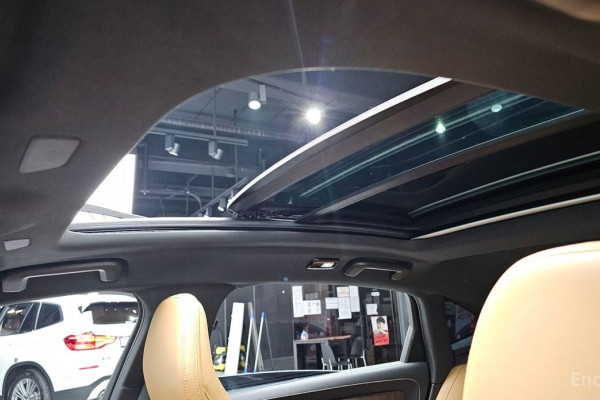 2022 Volvo S90 с пробегом 39 242 км