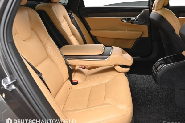 2021 Volvo S90 с пробегом 49 415 км