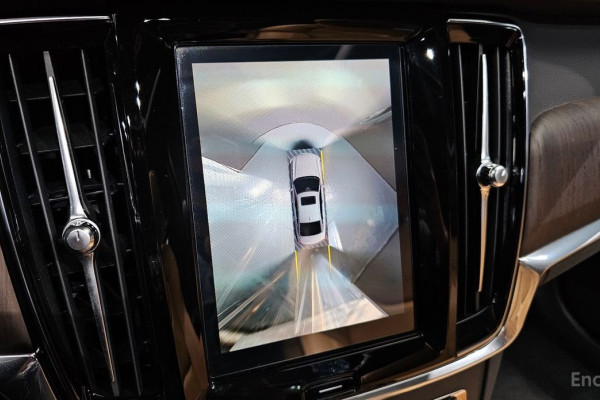 2023 Volvo S90 с пробегом 60 109 км