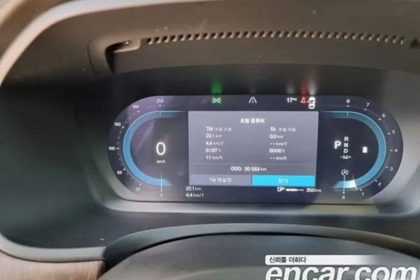 2022 Volvo S90 с пробегом 30 583 км