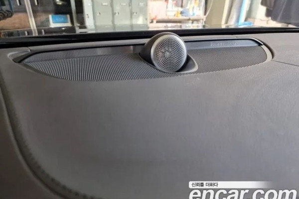 2022 Volvo S90 с пробегом 30 583 км