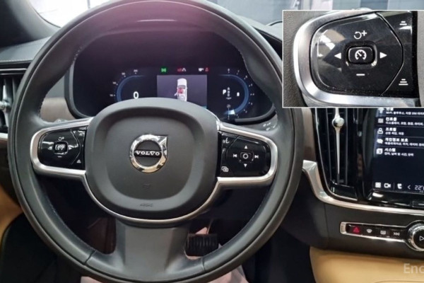 2022 Volvo S90 с пробегом 87 000 км