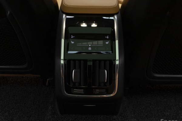 2023 Volvo S90 с пробегом 60 831 км