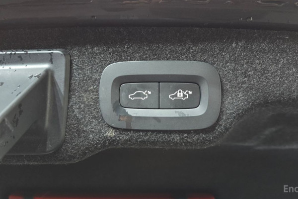 2022 Volvo S90 с пробегом 108 853 км