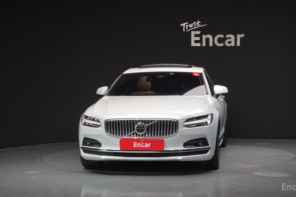 2022 Volvo S90 с пробегом 42 100 км