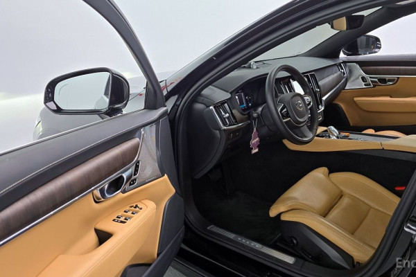 2022 Volvo S90 с пробегом 37 138 км