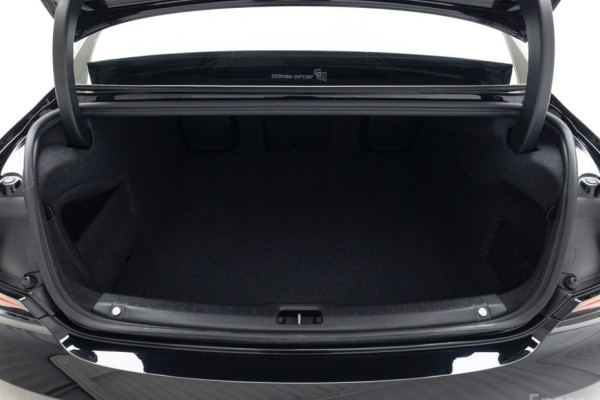 2023 Volvo S90 с пробегом 60 831 км