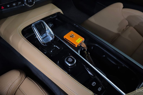 2022 Volvo S90 с пробегом 44 452 км