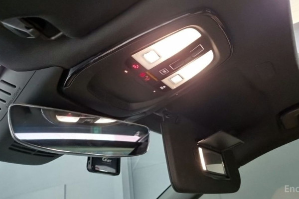 2022 Volvo S90 с пробегом 87 000 км