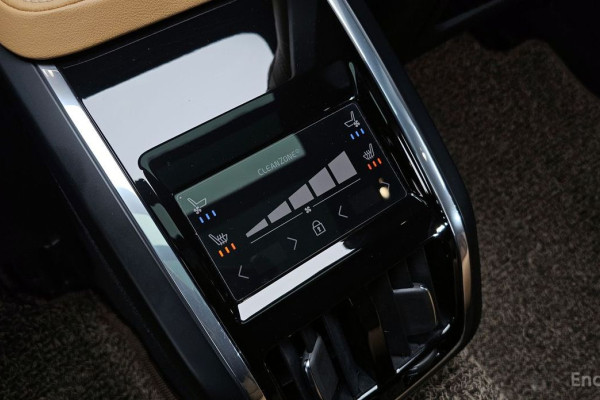 2023 Volvo S90 с пробегом 35 033 км