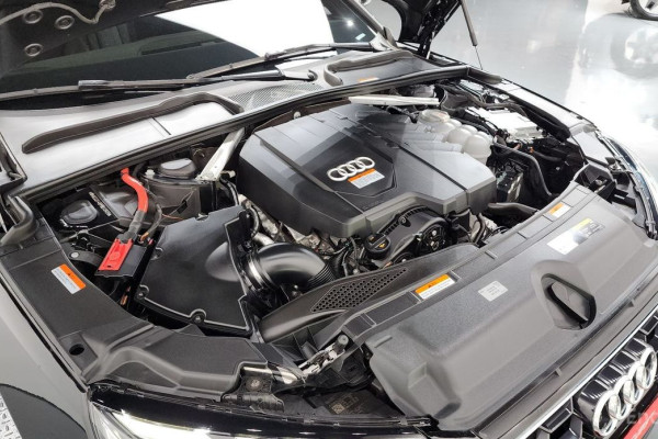 2023 Audi A4 с пробегом 13 128 км