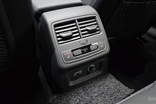 2021 Audi A4 с пробегом 45 768 км