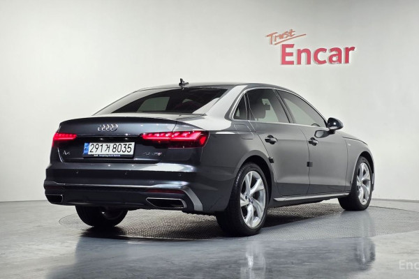 2021 Audi A4 с пробегом 15 097 км