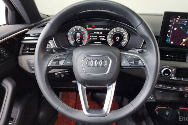 2023 Audi A4 с пробегом 13 128 км