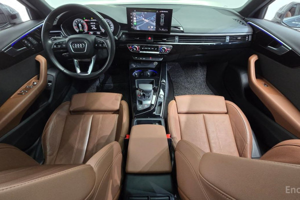 2021 Audi A4 с пробегом 15 097 км
