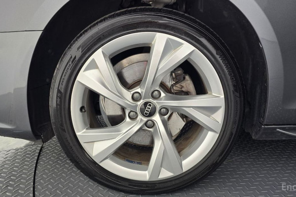 2022 Audi A4 с пробегом 64 549 км